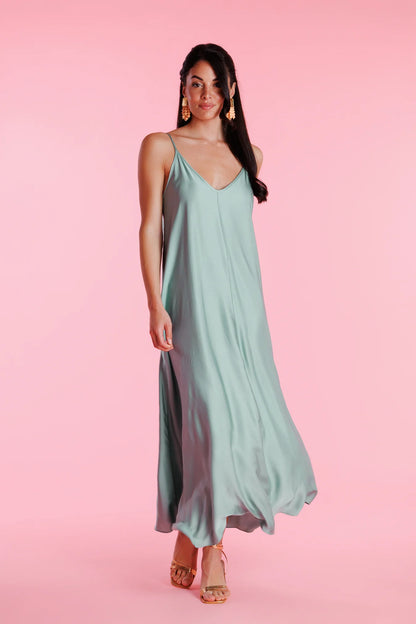 Seraphine™ | Vivienne Rahat Kesim Askılı Maxi Elbise